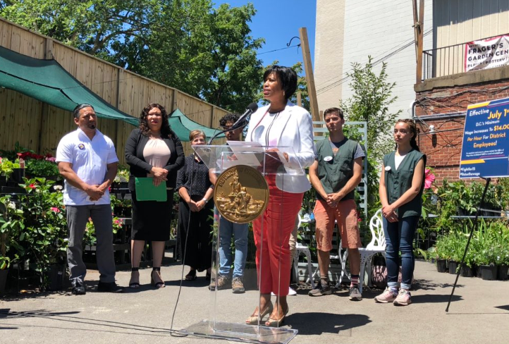 DC Minimum Wage Goes From $13.25 Per Hour to $14.00 Per Hour