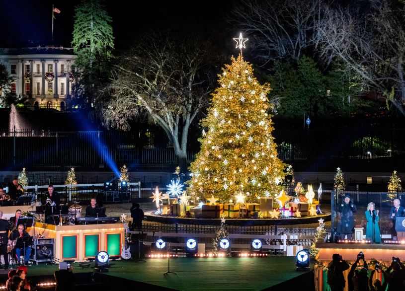 LL Cool J And Shania Twain Joined President Biden To Light The National Christmas Tree